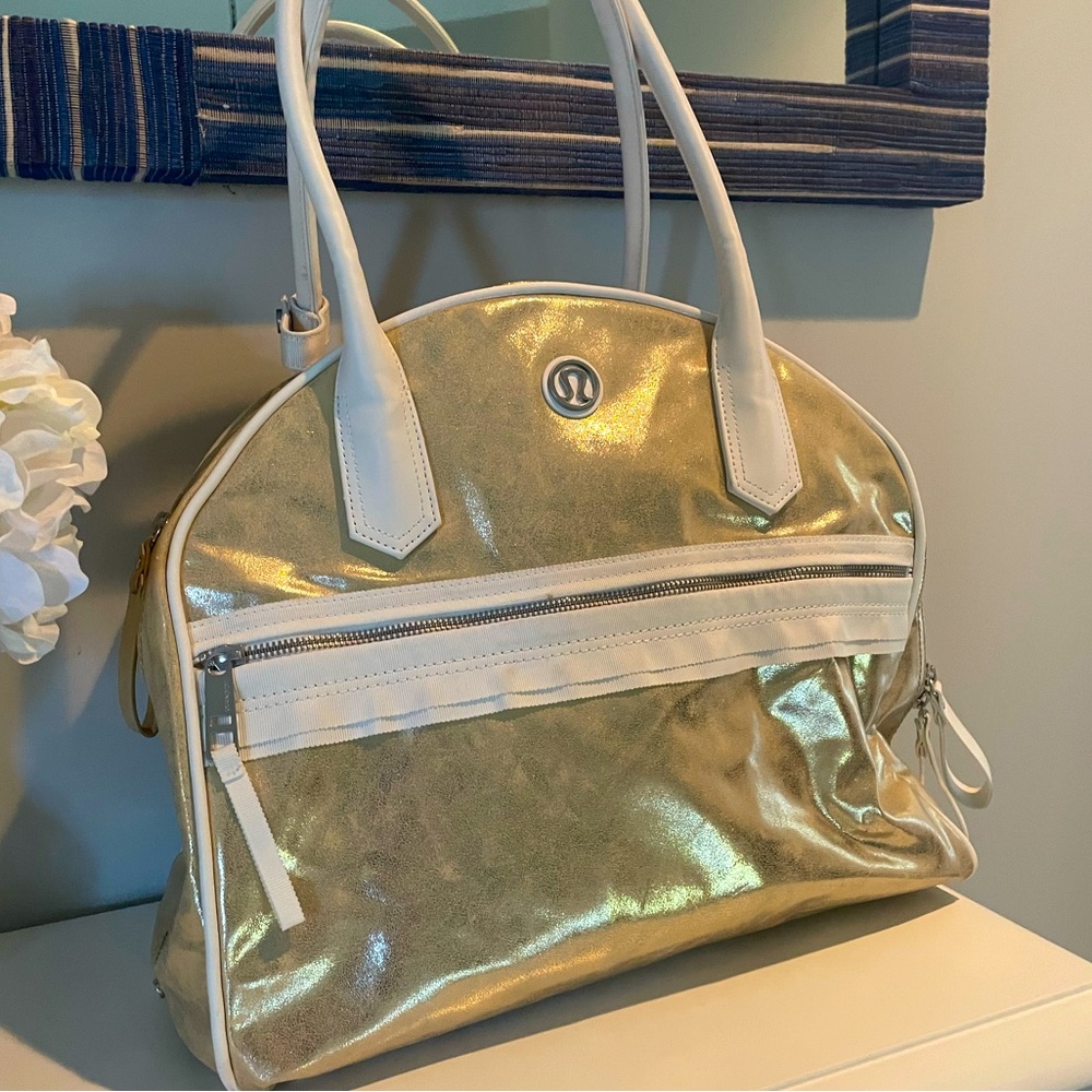 Lululemon gym/work bag
